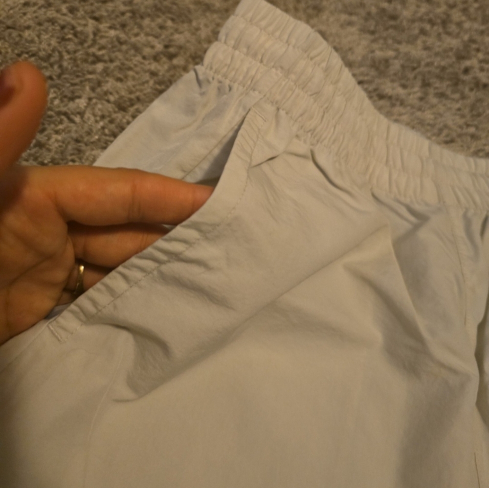 Adidas pants - Picture 8 of 12